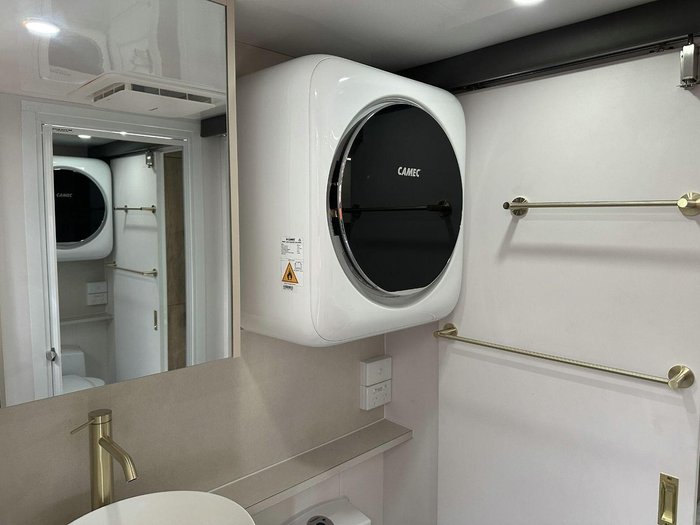 2025 Lotus Caravans Freelander 239Cl 23'9