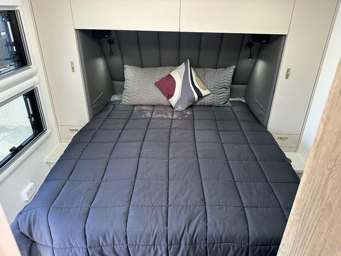 2025 Lotus Caravans Freelander 239Cl 23'9