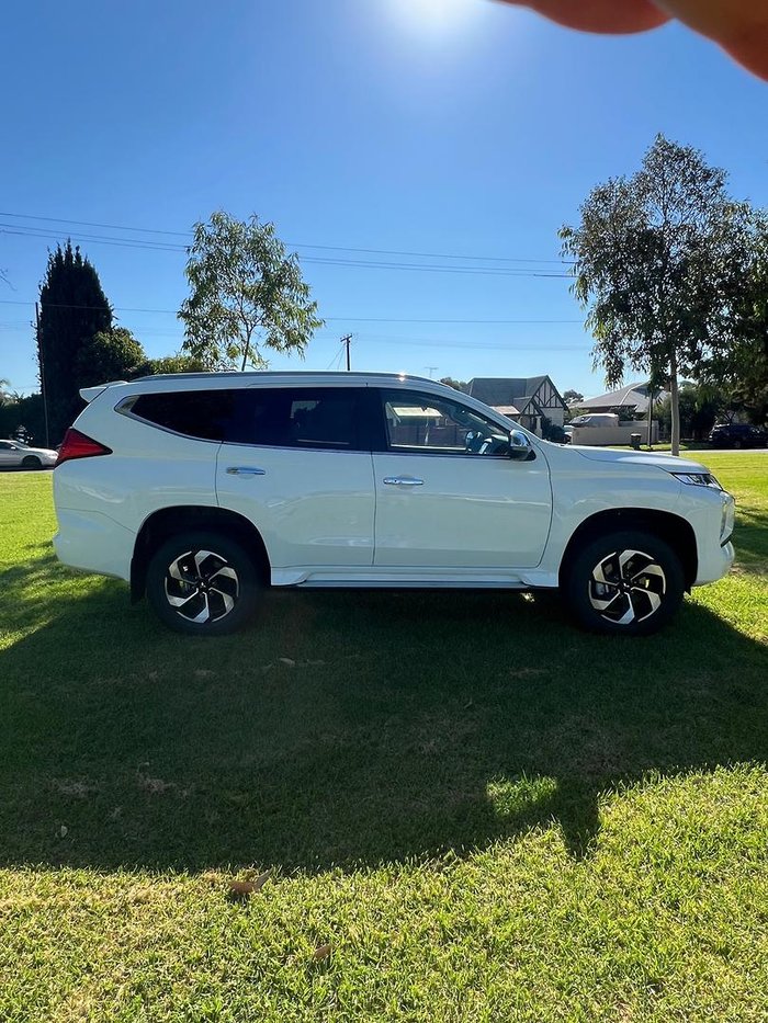 2024 Mitsubishi Pajero Sport Exceed