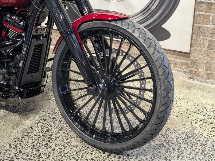 2025 Harley-Davidson Breakout 117 (FXBR) Softail Red