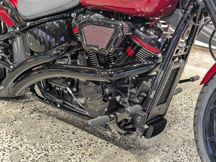 2025 Harley-Davidson Breakout 117 (FXBR) Softail Red