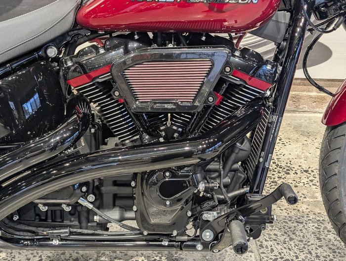 2025 Harley-Davidson Breakout 117 (FXBR) Softail Red