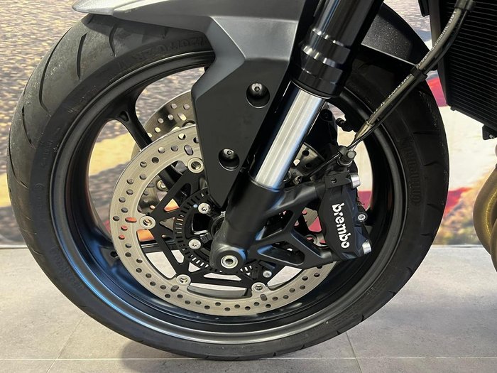 2024 Triumph Street Triple R 765 Street Triple Silver