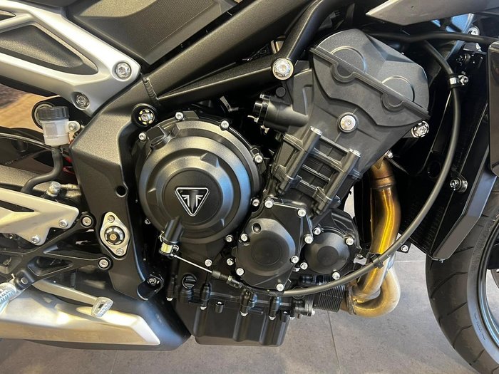 2024 Triumph Street Triple R 765 Street Triple Silver