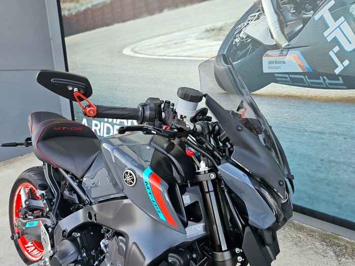 2021 Yamaha MT-09A GREY