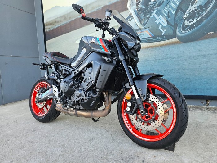 2021 Yamaha MT-09A GREY