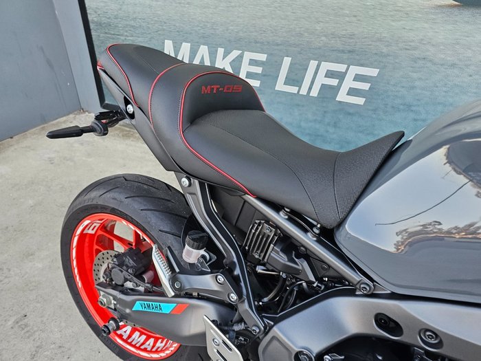 2021 Yamaha MT-09A GREY