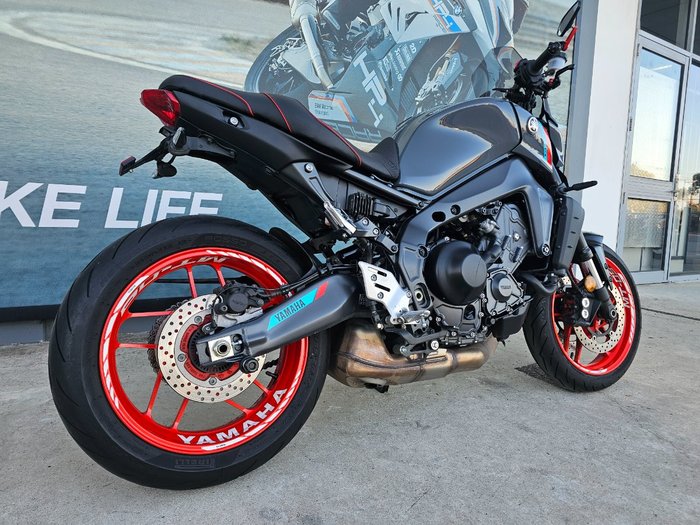 2021 Yamaha MT-09A GREY