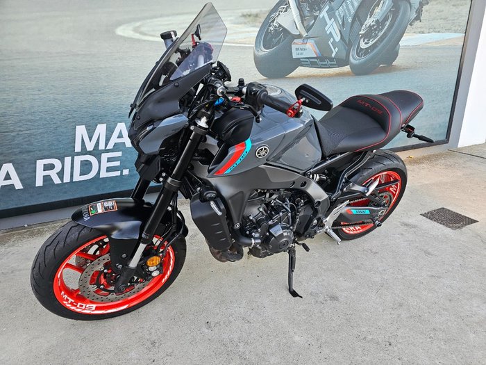 2021 Yamaha MT-09A GREY