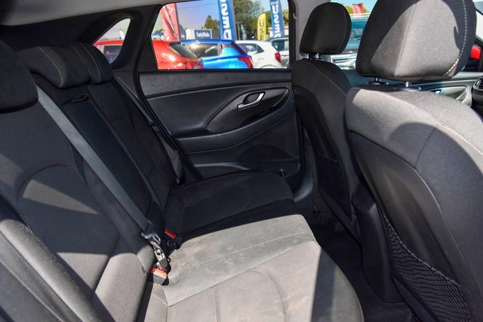 2018 Hyundai i30 Active PD MY18 Fiery Red