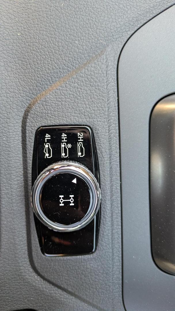 2025 KGM Musso Ultimate Q261 MY26 4X4 Dual Range Grand White