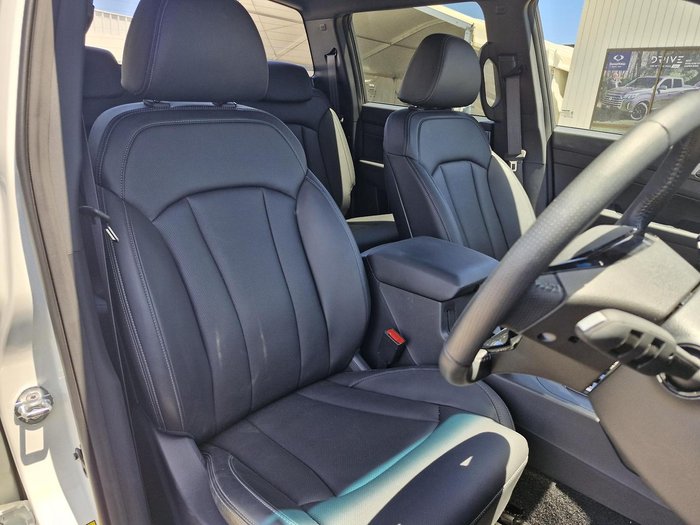 2025 KGM Musso Ultimate Q261 MY26 4X4 Dual Range Grand White