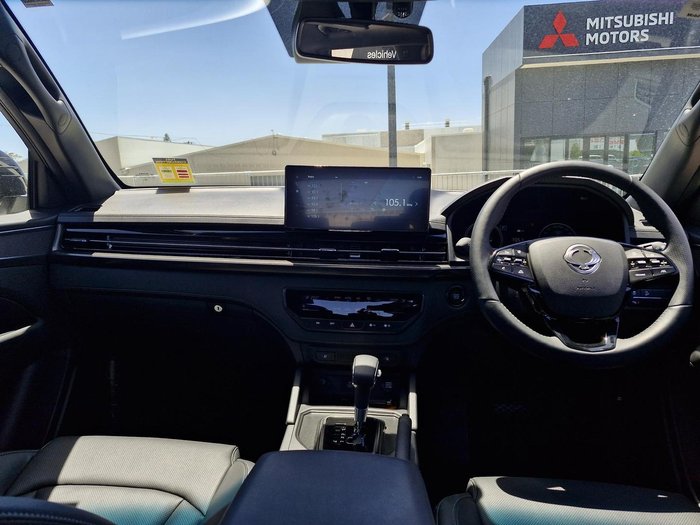 2025 KGM Musso Ultimate Q261 MY26 4X4 Dual Range Grand White