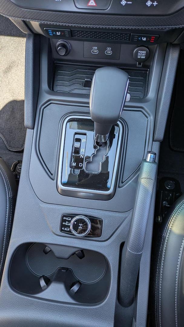 2025 KGM Musso Ultimate Q261 MY26 4X4 Dual Range Grand White