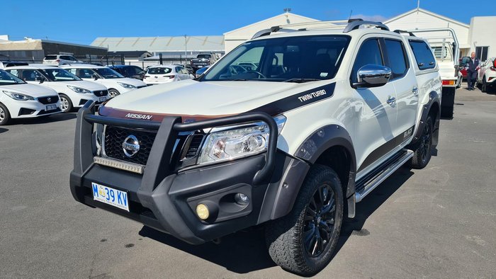 2017 Nissan Navara ST-X N-SPORT Black Edition