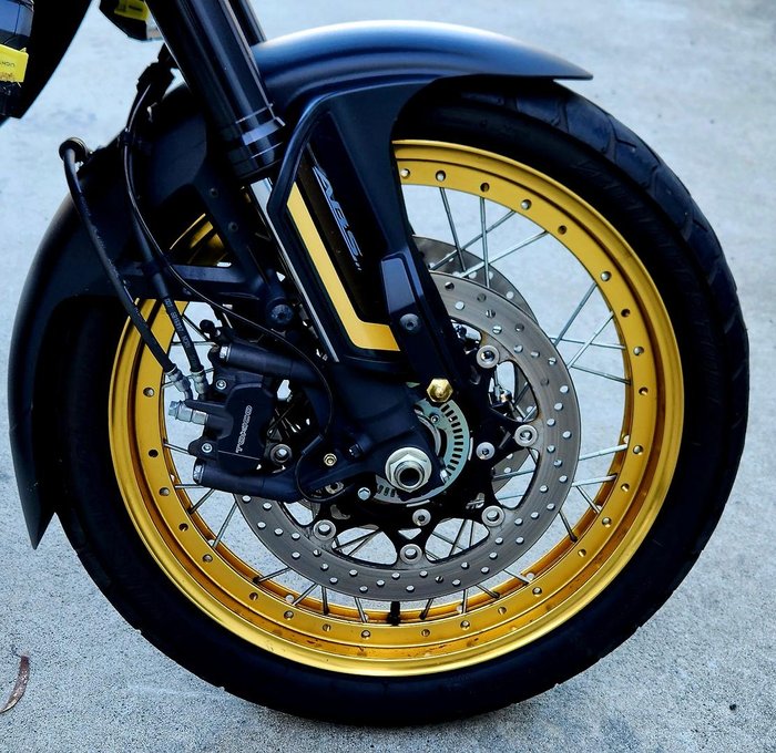 2019 Suzuki V-Strom 1000XT (DL1000XA) V-Strom Grey