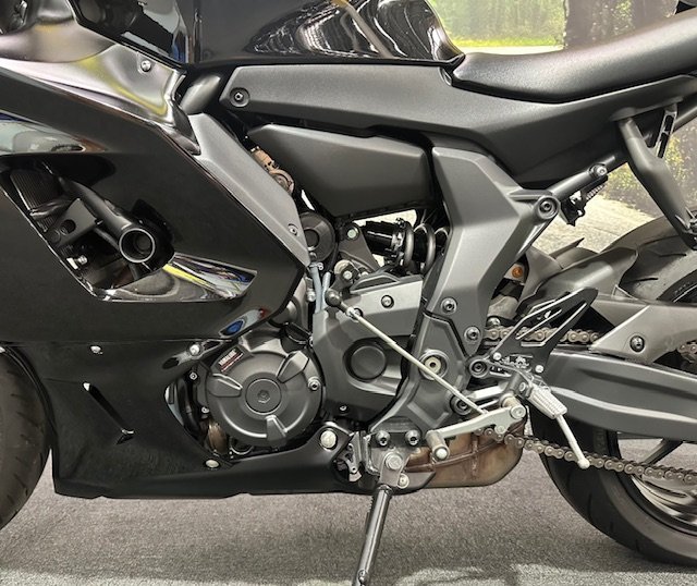 2022 Yamaha YZF-R7HO Black