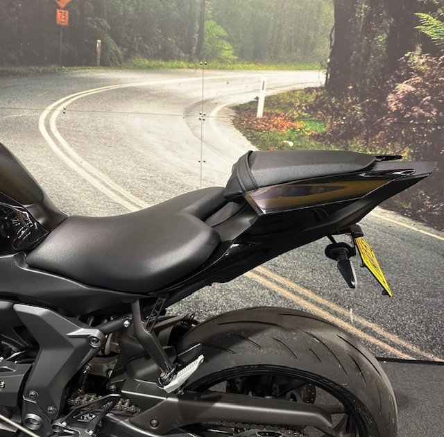 2022 Yamaha YZF-R7HO Black