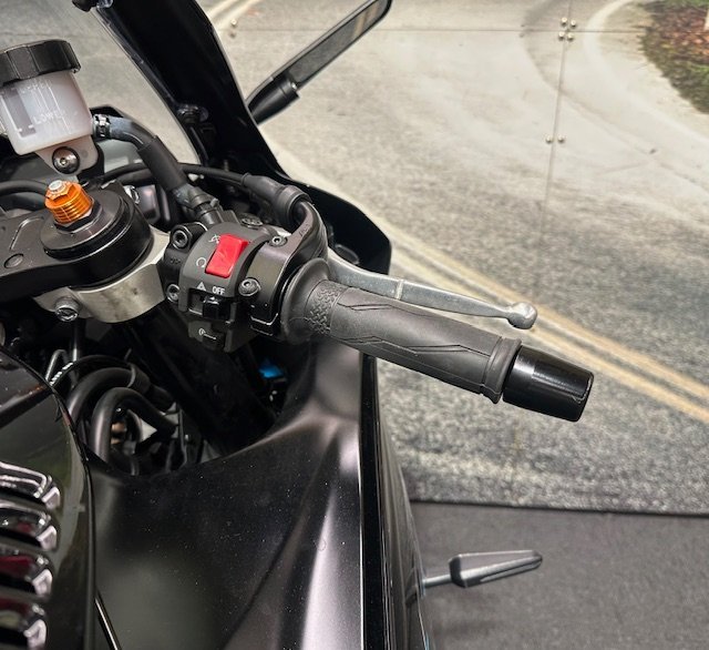 2022 Yamaha YZF-R7HO Black
