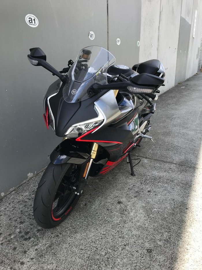 2024 CFMOTO 450SR ABS