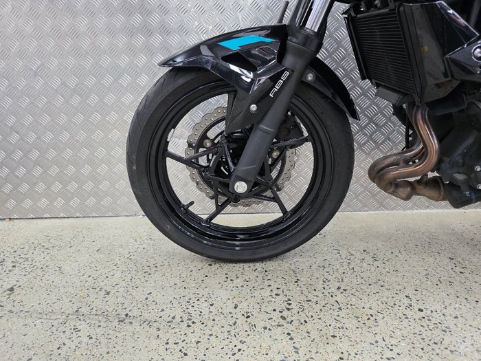 2023 Kawasaki Z400 BLACK
