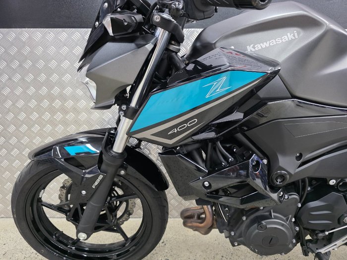 2023 Kawasaki Z400 BLACK