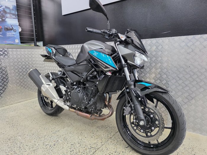 2023 Kawasaki Z400 BLACK