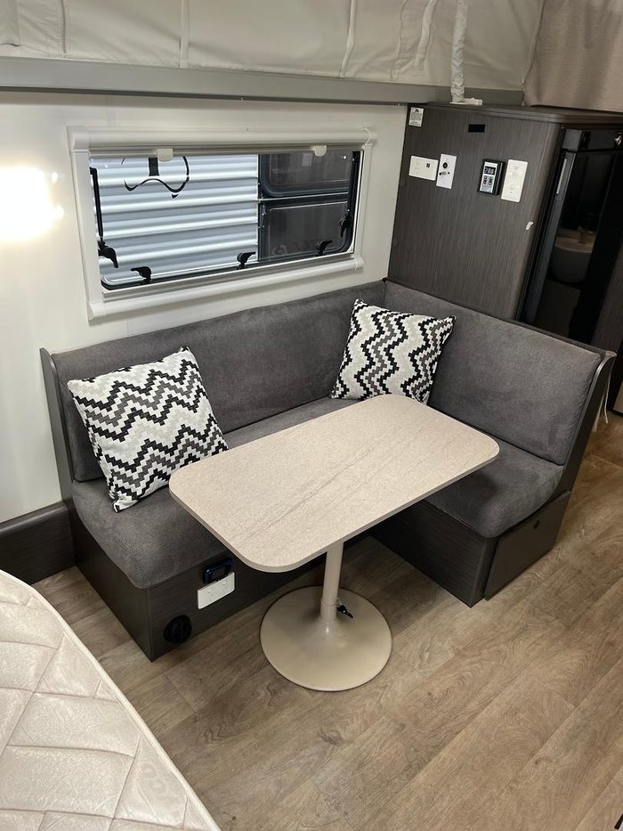 2022 Jayco Journey Outback 16.67-5