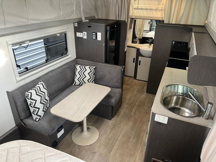 2022 Jayco Journey Outback 16.67-5