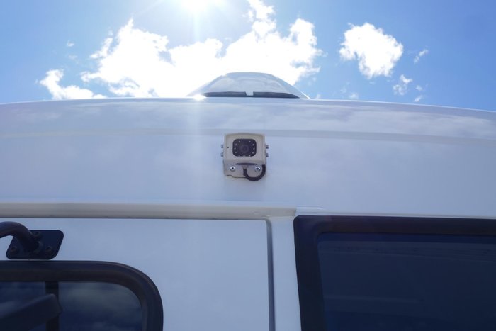 2025 Fuso Rosa White