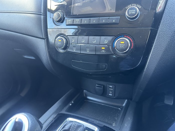 2020 Nissan X-TRAIL ST