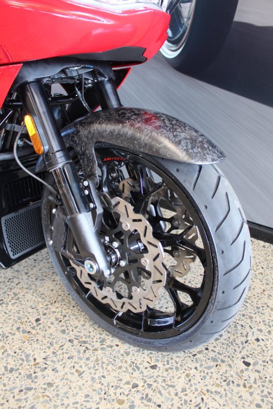 2025 Harley-davidson FLTRXSTSE CVO RD GLIDE ST 121 RED