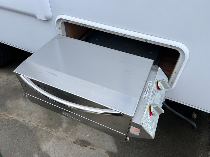 2012 Jayco Journey Sterling 24.75-2