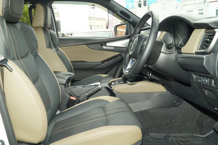 2024 Mazda BT-50 SP
