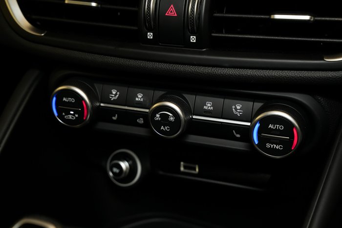 2023 Alfa Romeo Giulia Veloce