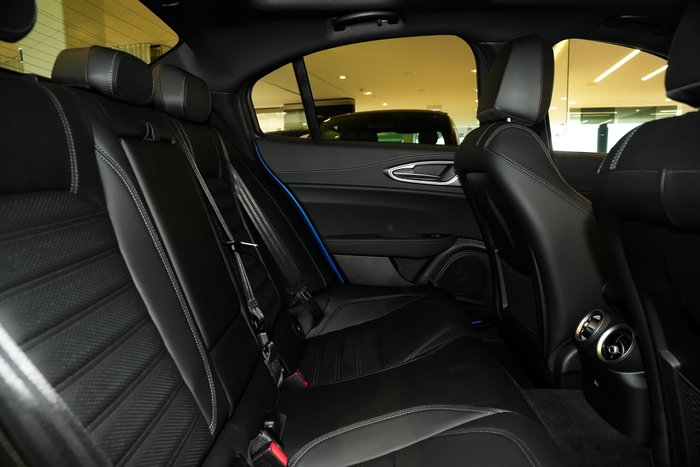 2023 Alfa Romeo Giulia Veloce