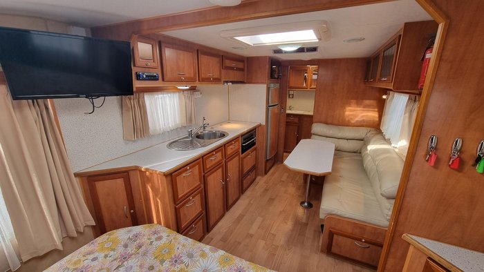 2009 Crusader Inspiration