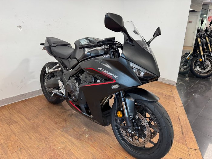 2024 Honda CBR650R Black