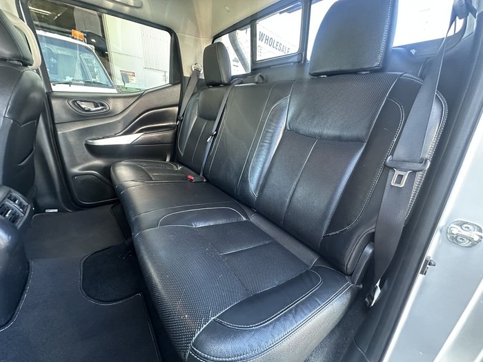 2017 Nissan Navara ST-X