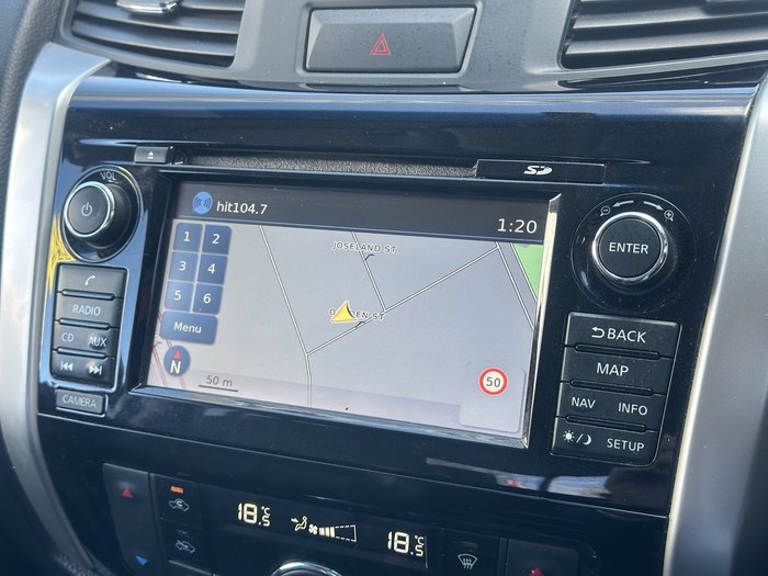 2017 Nissan Navara ST-X