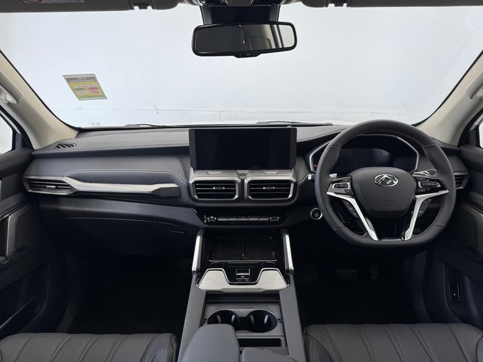 2025 LDV D90 Executive