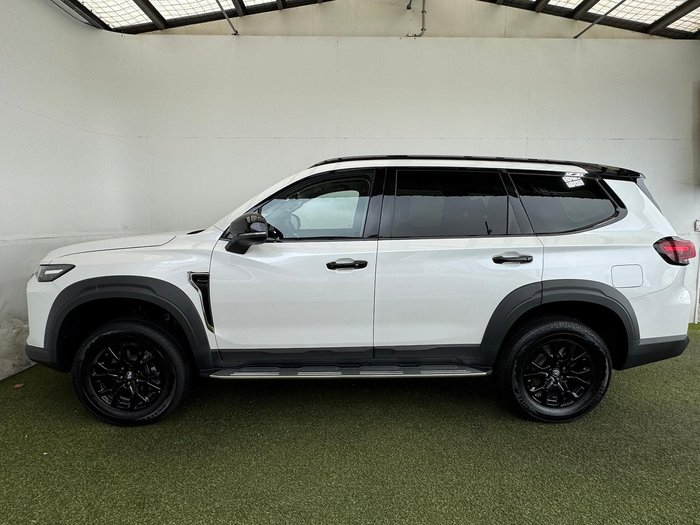 2025 LDV D90 Executive