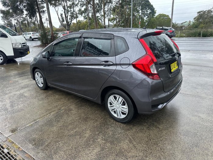 2018 HONDA JAZZ VTi