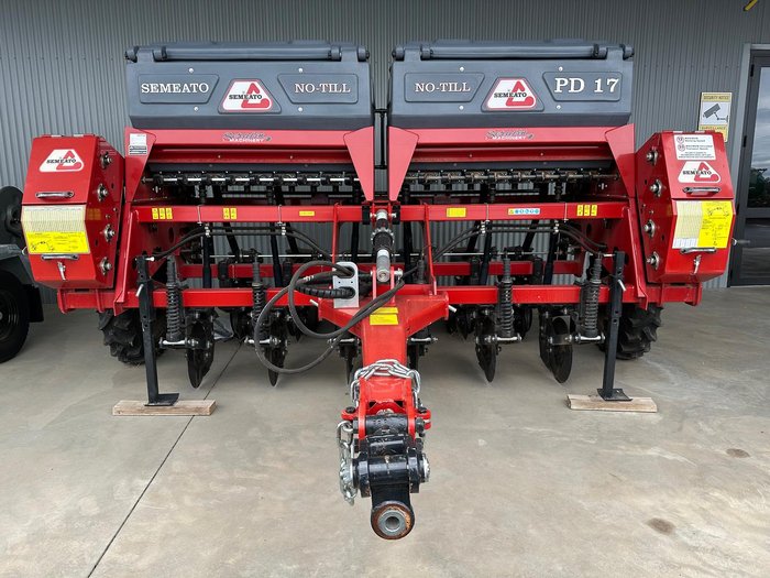 0 Semeato Pd 17 - 3M 6 Row Double Disc Seeder With Front Coulters RED