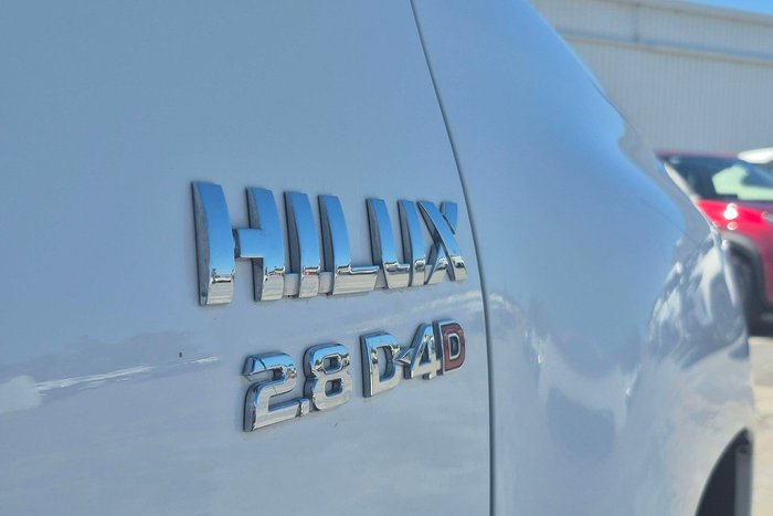 2020 Toyota Hilux SR