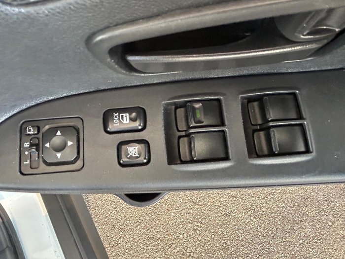 2023 Mitsubishi ASX ES