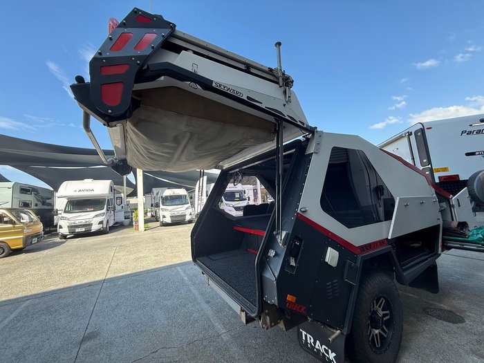 2018 Track Trailer T'van