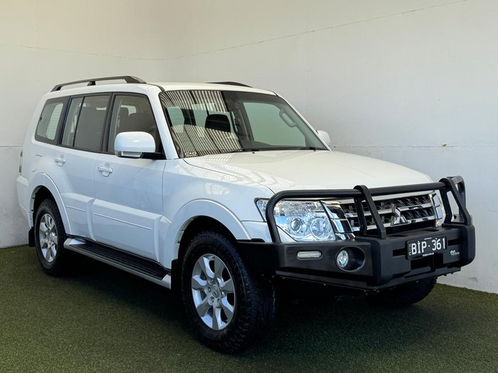 2020 Mitsubishi Pajero
