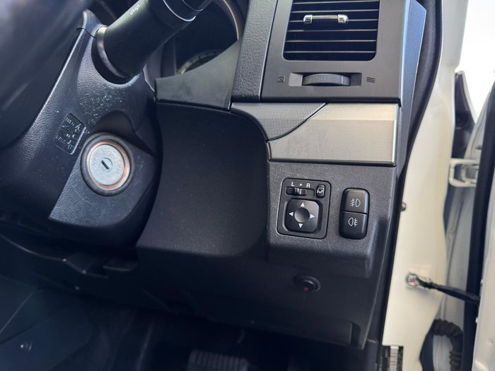 2020 Mitsubishi Pajero GLX