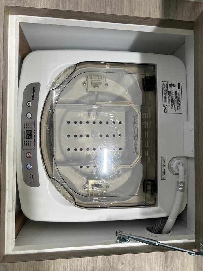 2025 Design RV Forerunner Van 5-2+ 21'